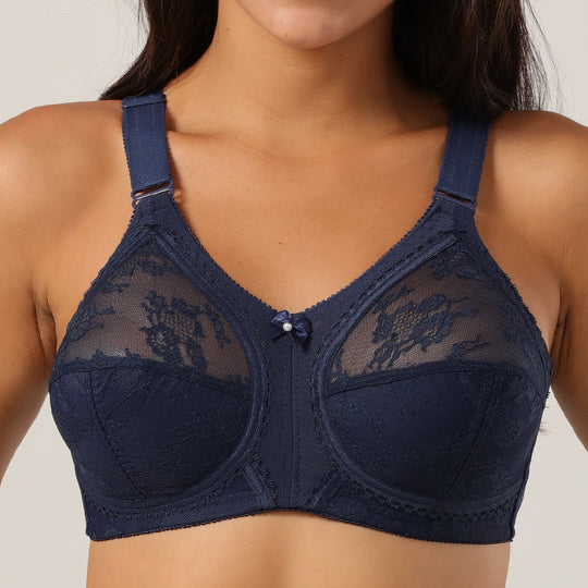 TRIUMPH DOREEN BRA - World Most Famous Bra on Sale up to 50% OFF- Doreen by Triumph Singapore IMPORT
